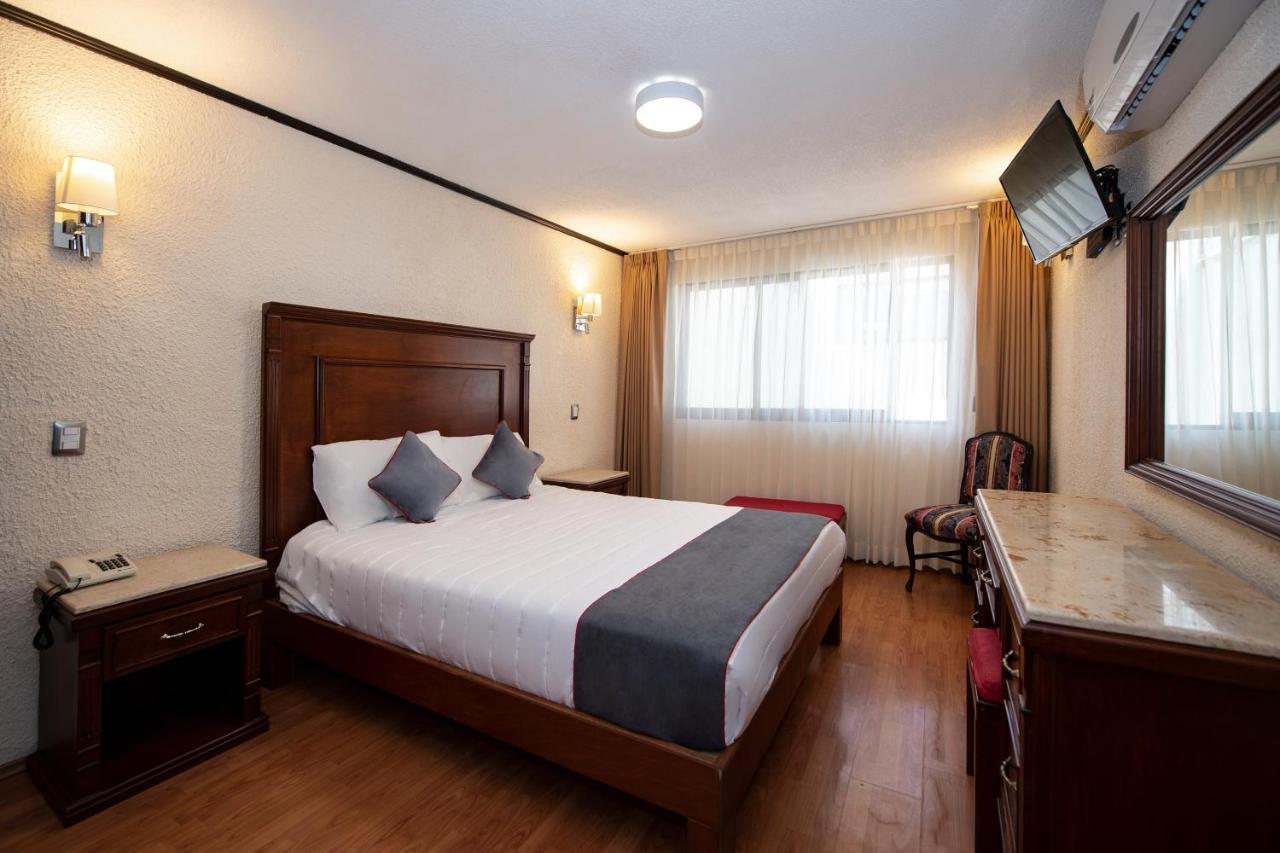 Hotel Senorial เกเรตาโร ภายนอก รูปภาพ