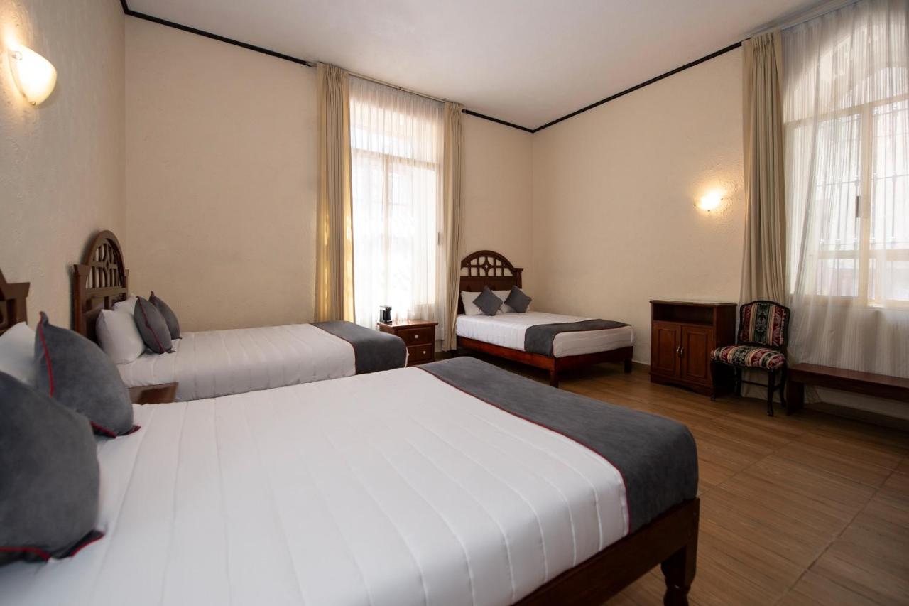Hotel Senorial เกเรตาโร ภายนอก รูปภาพ