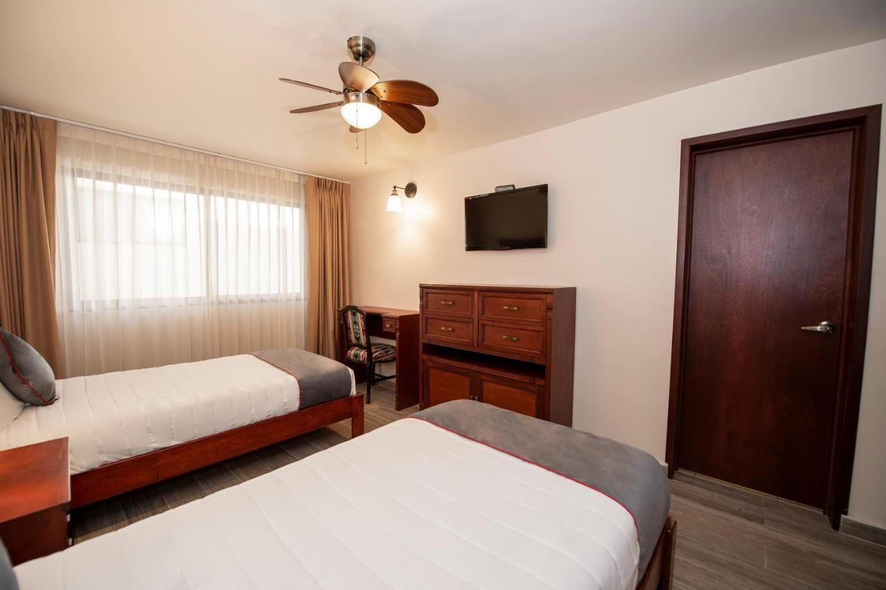 Hotel Senorial เกเรตาโร ภายนอก รูปภาพ
