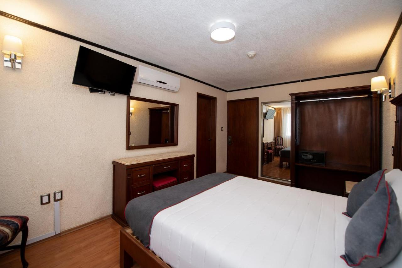 Hotel Senorial เกเรตาโร ภายนอก รูปภาพ