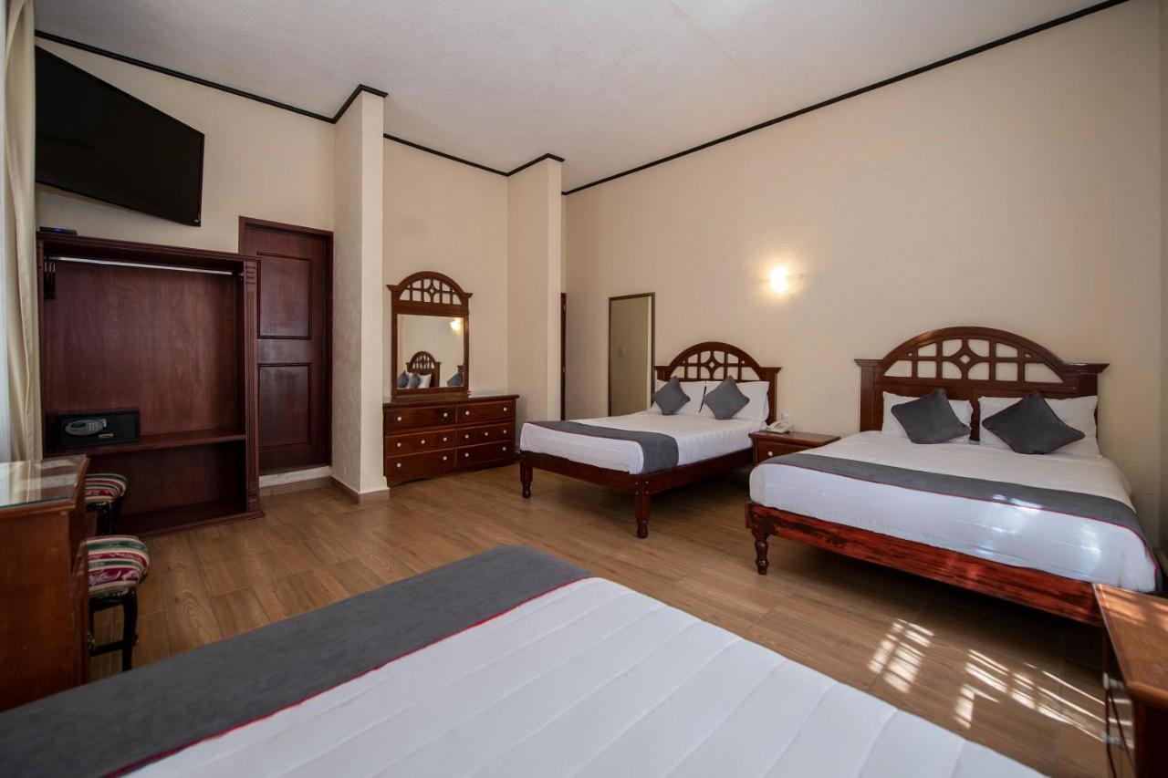 Hotel Senorial เกเรตาโร ภายนอก รูปภาพ